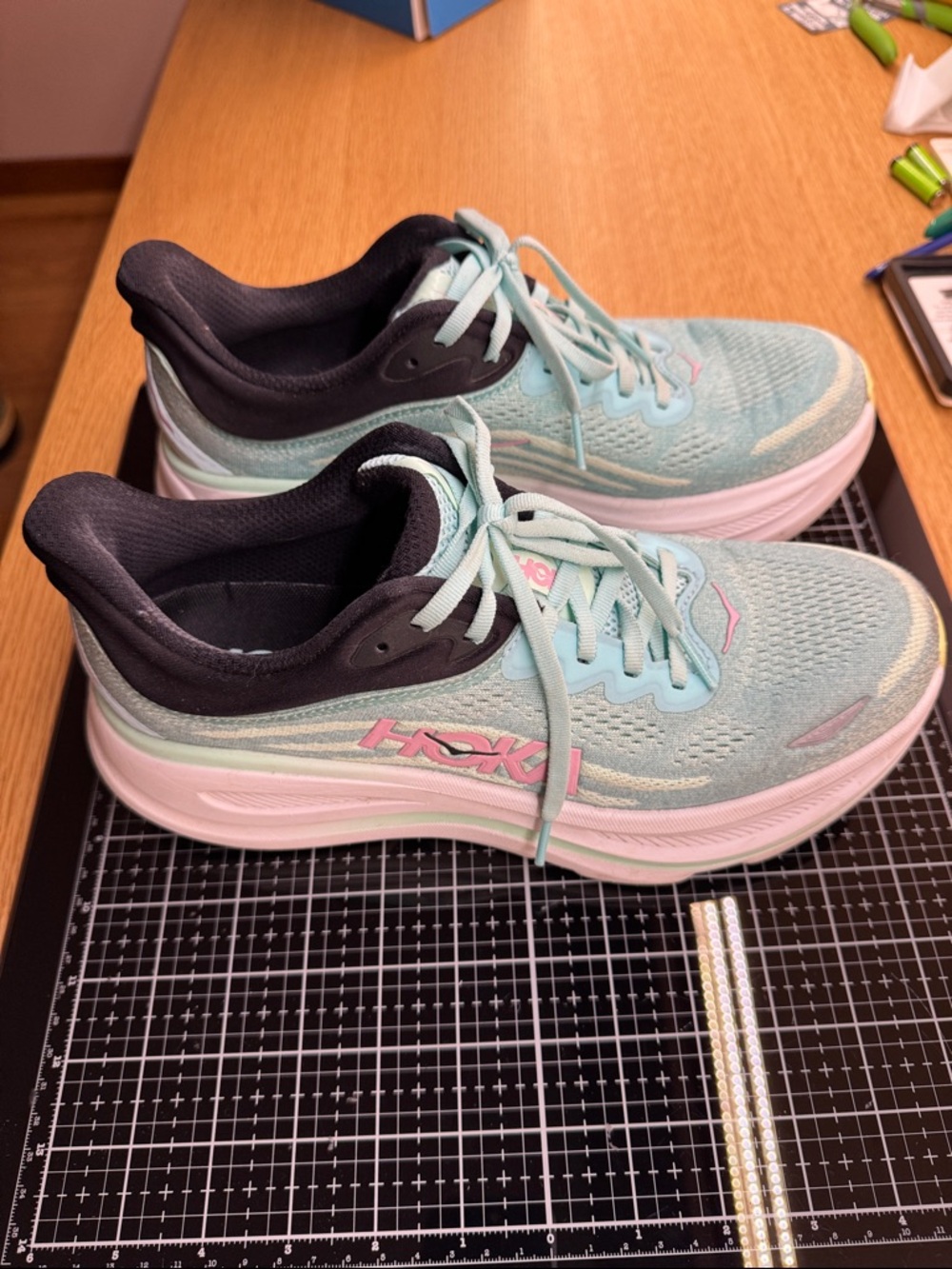 Hoka Women’s Bondi 9 size 9.5